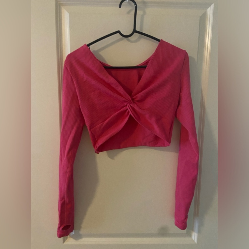 Brand new with tag JoyLab cropped long sleeve